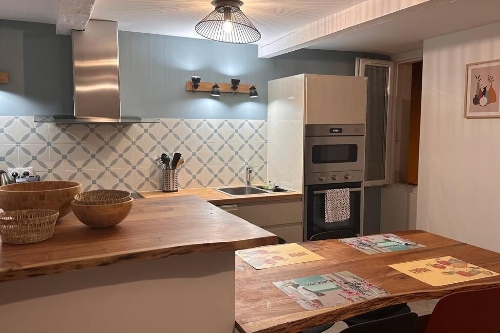 Appartement Cosy A Collobrières מראה חיצוני תמונה